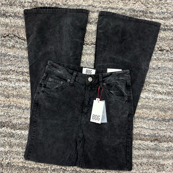 BDG Urban Outfitters Low Rise Corduroy Flare Jeans Sz 28Wx32L NWT | BDG Jeans - - Picture 3 of 13